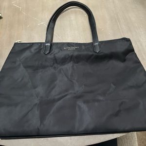 givenchy parfumes bag